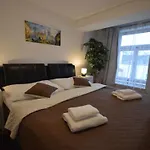 Attic Josefov Mit Eigener Terrasse By Interhome *