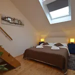 شقة Attic Josefov Mit Eigener Terrasse By Interhome براغ