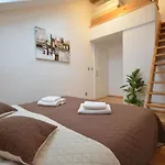 شقة Attic Josefov Mit Eigener Terrasse By Interhome *
