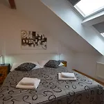 شقة Attic Josefov Mit Eigener Terrasse By Interhome