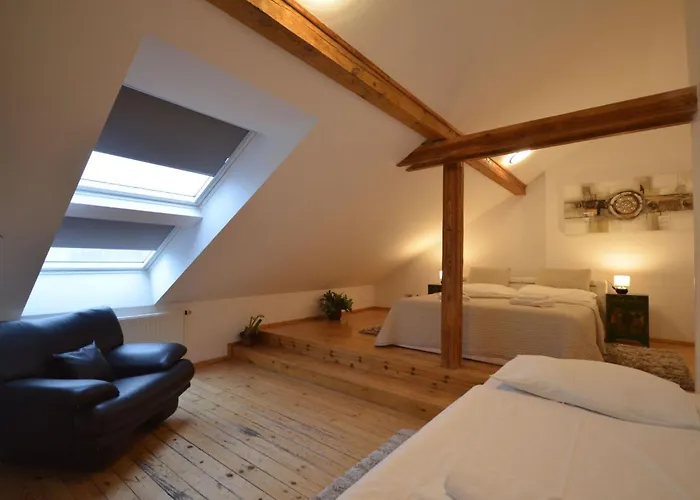 Lägenhet Attic Josefov Mit Eigener Terrasse By Interhome *
