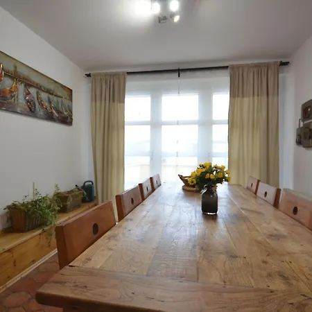 Attic Josefov Mit Eigener Terrasse By Interhome 프라하