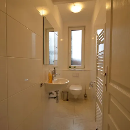 Attic Josefov Mit Eigener Terrasse By Interhome 아파트 프라하